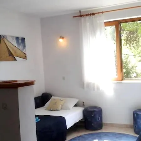 Apartamento Modern In Zavala, 50 M² With Free Parking.